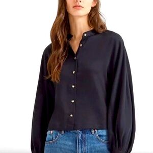 Club Monaco Lady Black Shirt